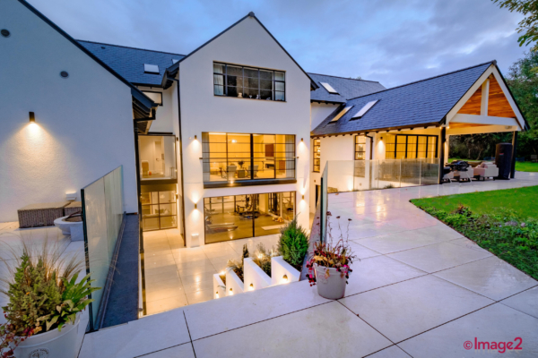 Luxury home full glazing installation panoramic views thoughout Hertfordshire Architectural photographer