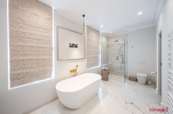 Interiors photography Client wanted a minimalist bathroom ..a bright feel interior minimalist bright spacious bathroom